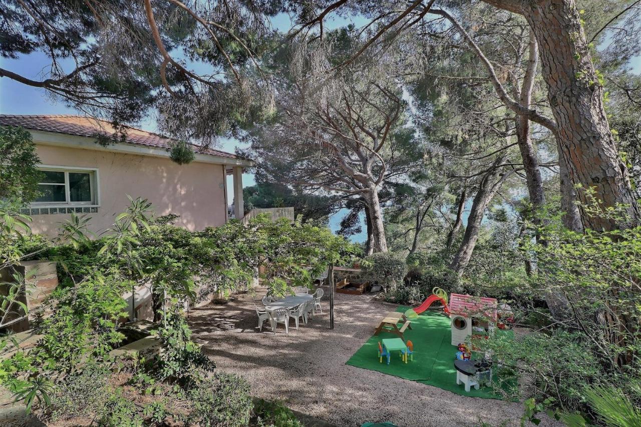 Villa Des Fontenelles La Croix-Valmer Exterior photo